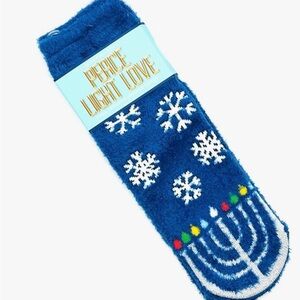 NWT Bath & Body Works Peace Light Love Shea-Infused Lounge Socks One Size